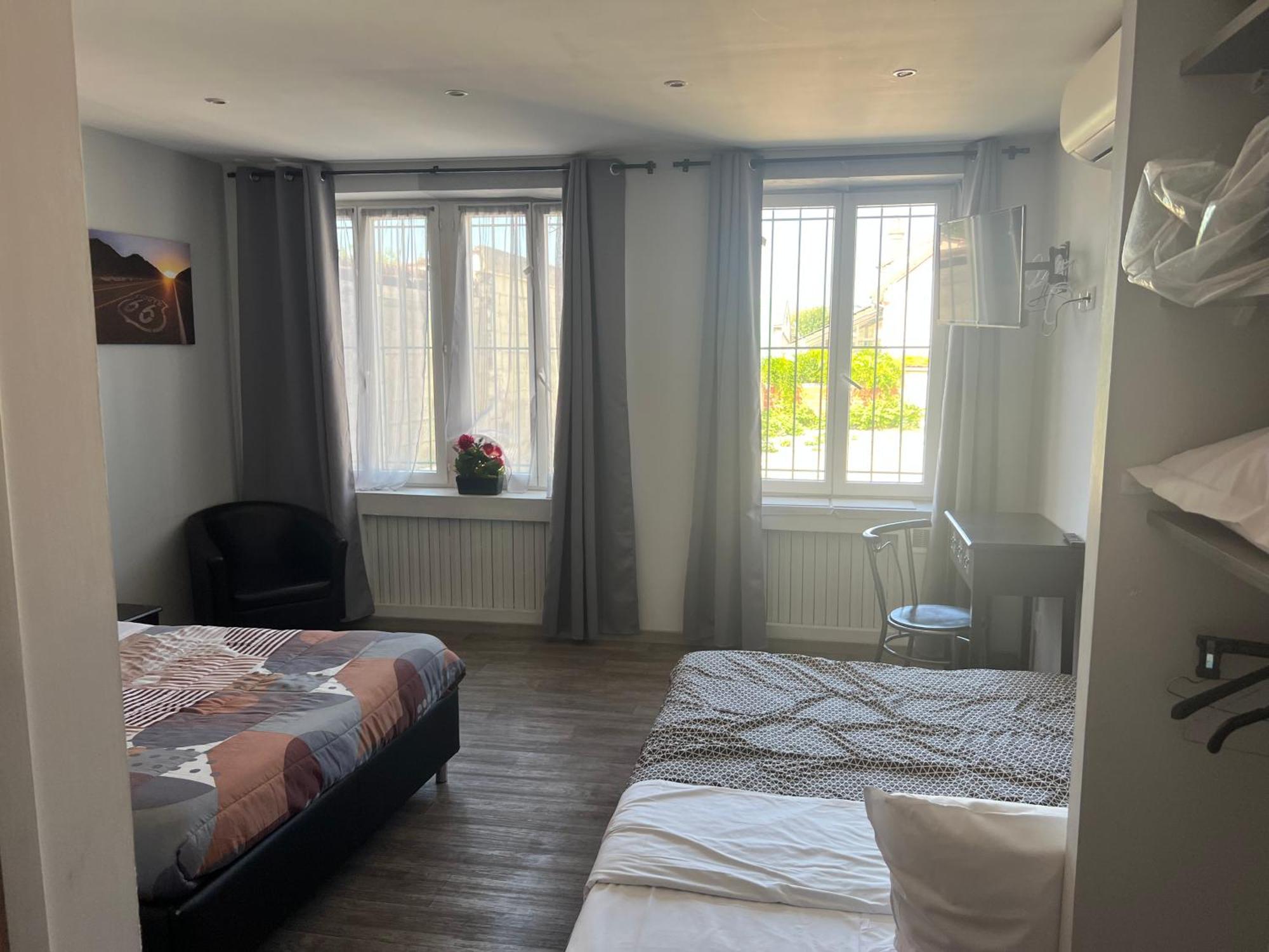 Hotel Des 2 Gares Auxerre Luaran gambar