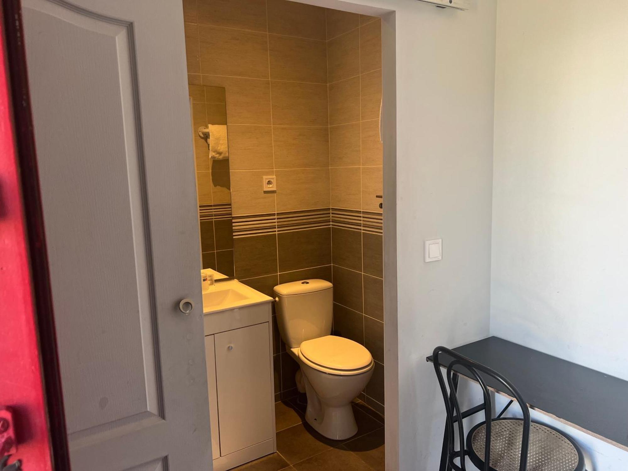 Hotel Des 2 Gares Auxerre Luaran gambar