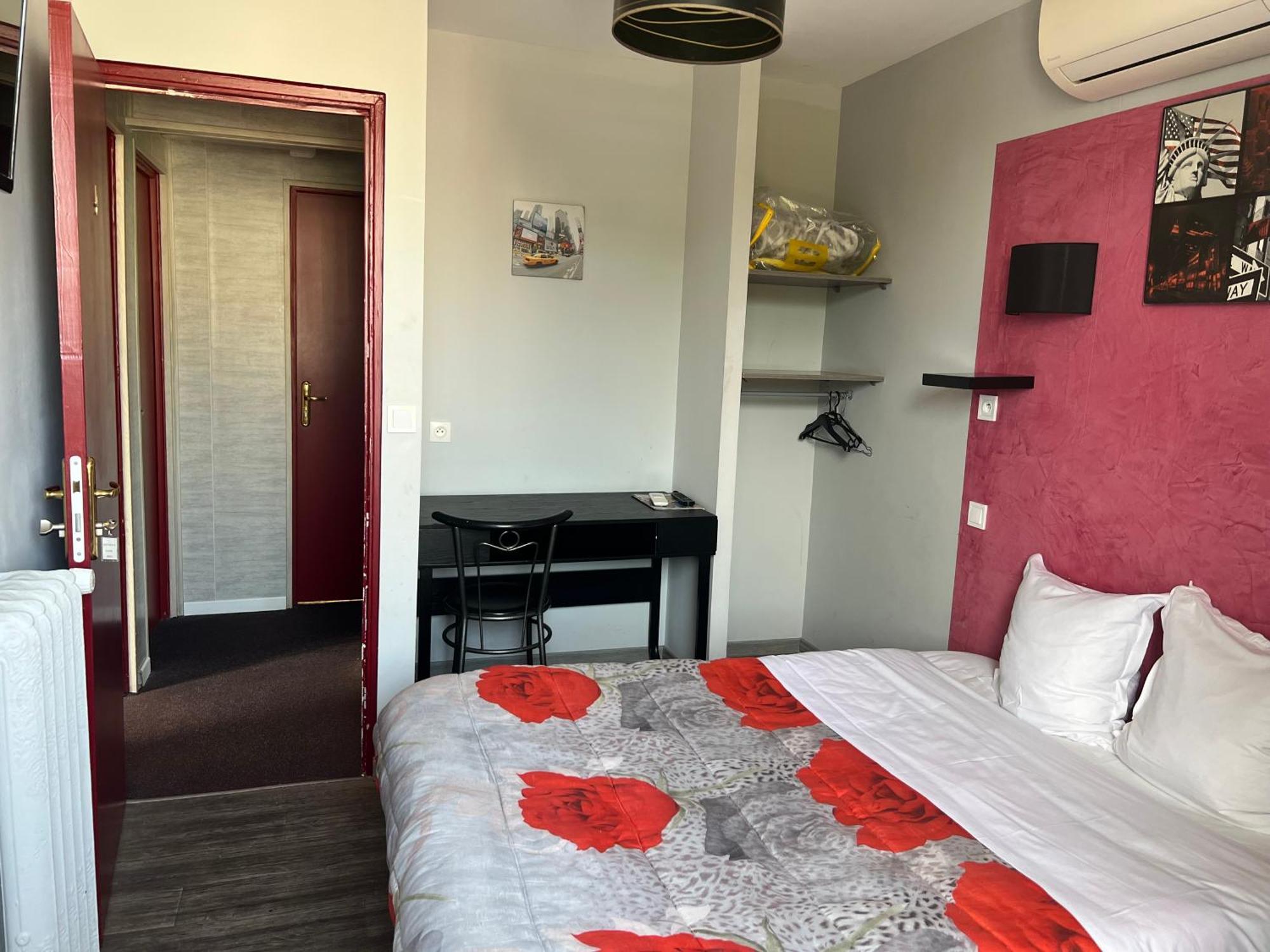 Hotel Des 2 Gares Auxerre Luaran gambar